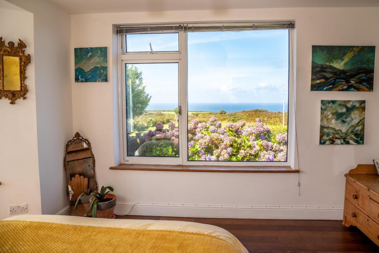 Finest Retreats - Western Watch - Sea Views, Pets Accepted, Sleeps 6 Lower Boscaswell Esterno foto