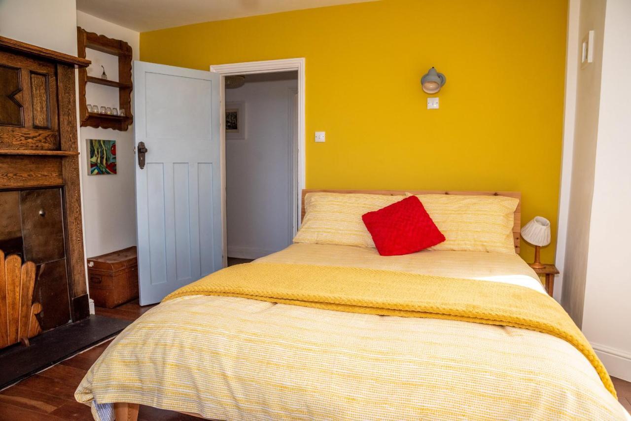 Finest Retreats - Western Watch - Sea Views, Pets Accepted, Sleeps 6 Lower Boscaswell Esterno foto