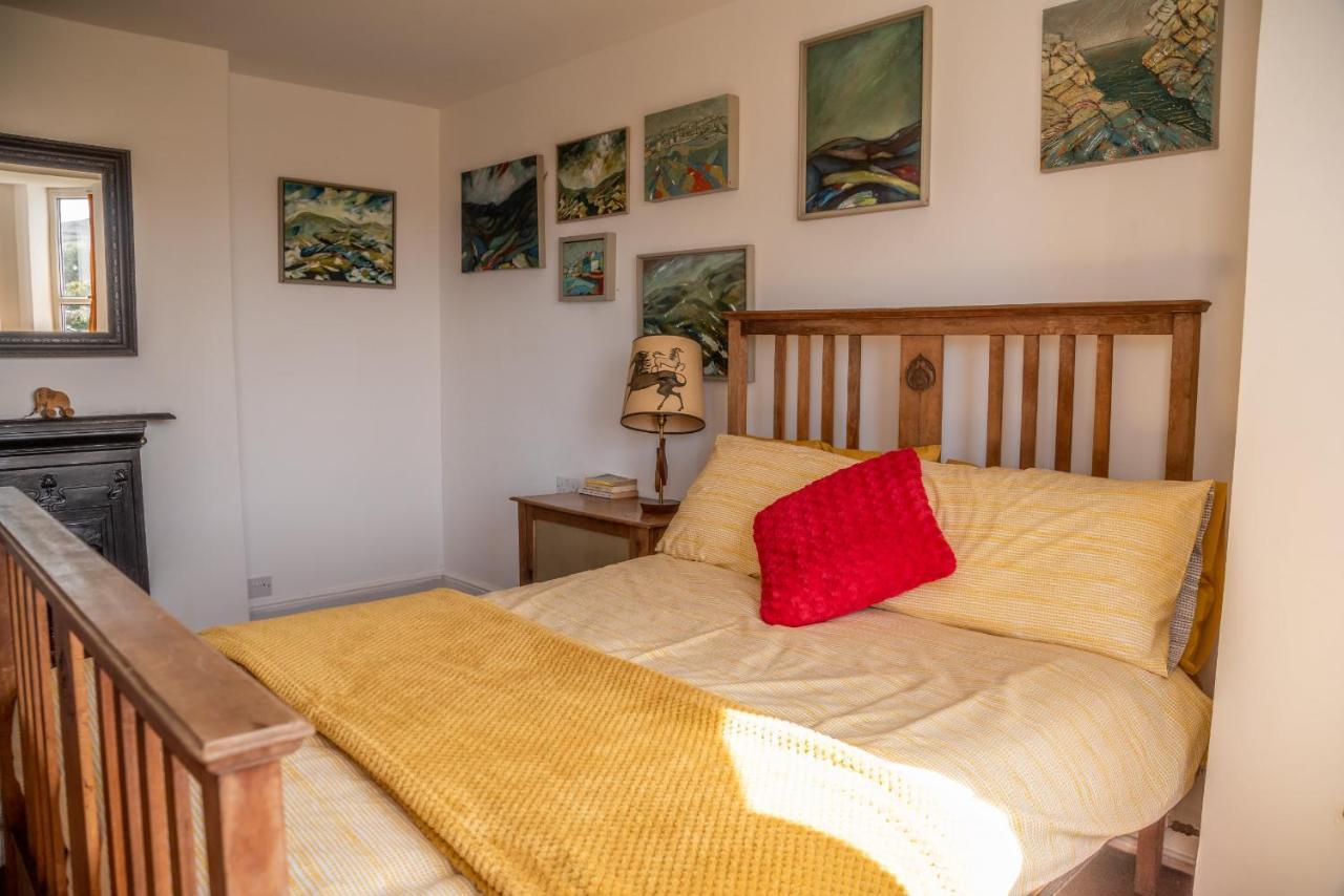 Finest Retreats - Western Watch - Sea Views, Pets Accepted, Sleeps 6 Lower Boscaswell Esterno foto